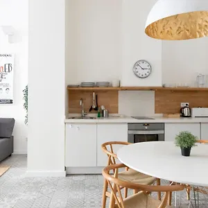 The Centric By Maison Pinata Apartment