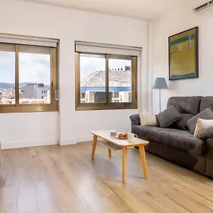 Mayerling Bisbe Urquinaona Apartment